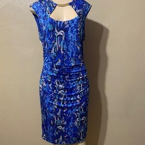 Cache size 12 Blue Snake-Print Keyhole Ruched Midi Dress